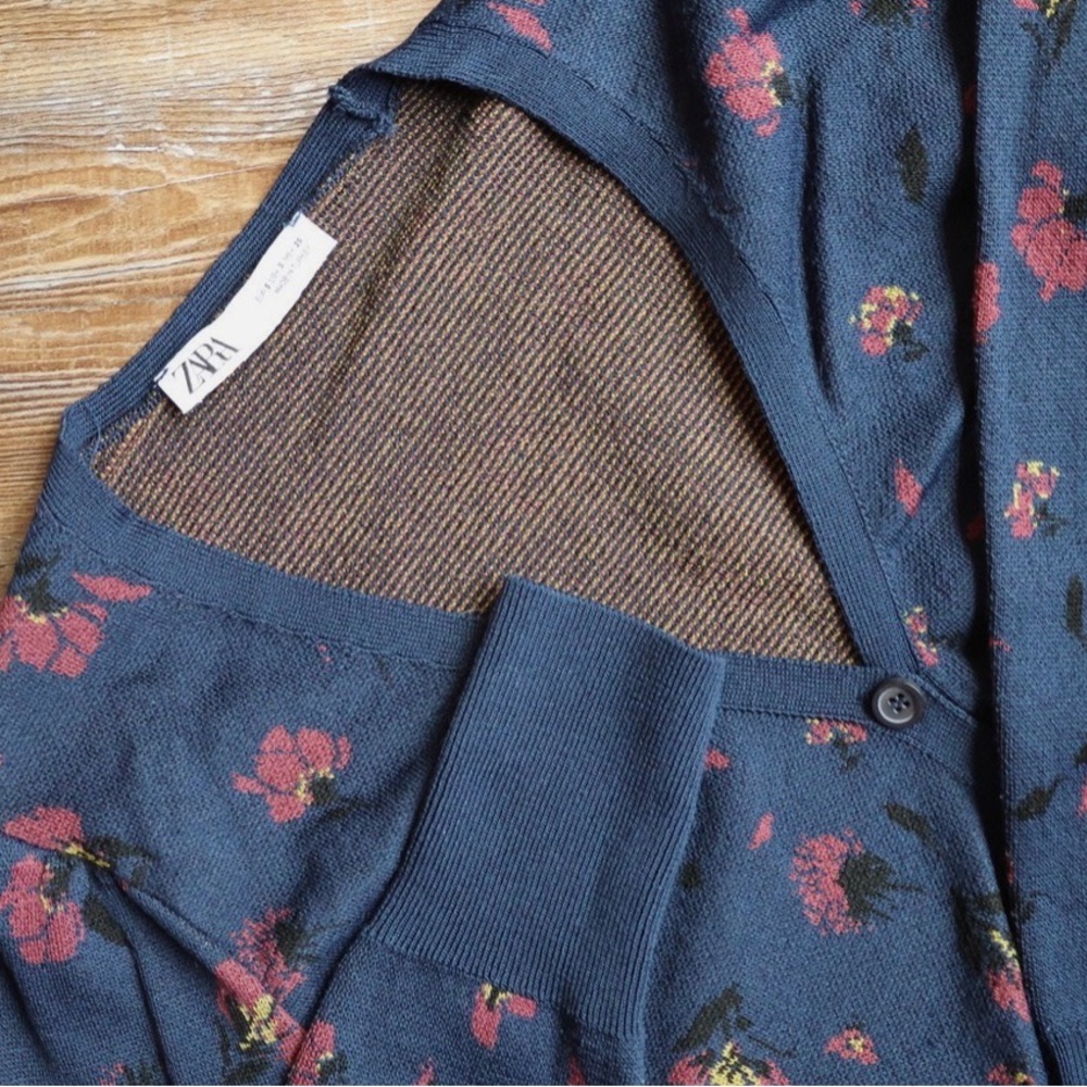 Zara Floral Knit Cropped Cardigan V Neck Button Front Colorful Chic Blue Small - Picture 3 of 15